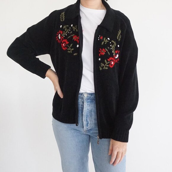 Alia Petites Black Knit Embroidered Red Floral Zip Up Cardigan Sweater PL - Picture 1 of 11